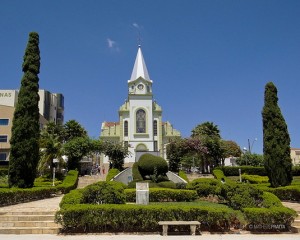 Igreja-Nossa -Senhora-da-Medalha-Milagrosa